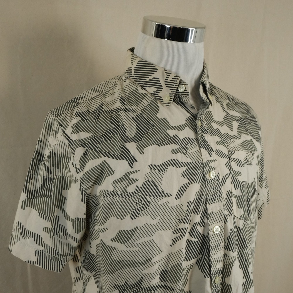 Caterpillar Medium Regular Button Down Shirt Beige Camo Geometric Cotton Mens